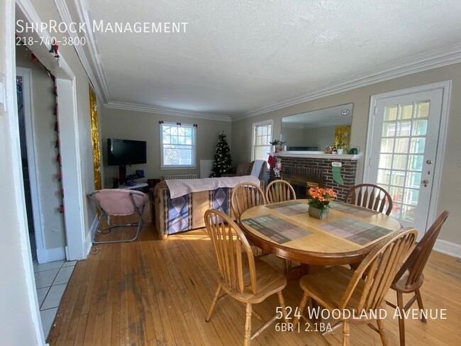 Building Photo - 524 Woodland Ave
