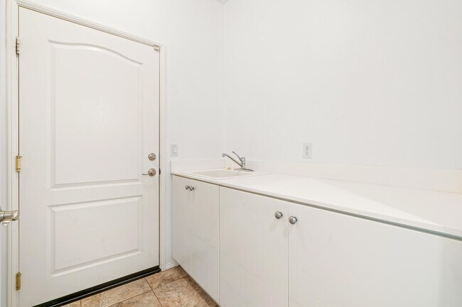 Building Photo - 2651 Desert Breeze Way