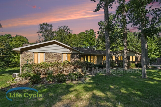 Building Photo - 4395 Shady Oak Ct
