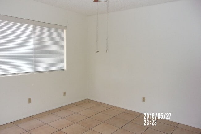 Building Photo - 1330 Plaza Merito