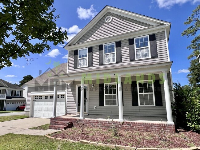 Building Photo - 492 Denman Loop