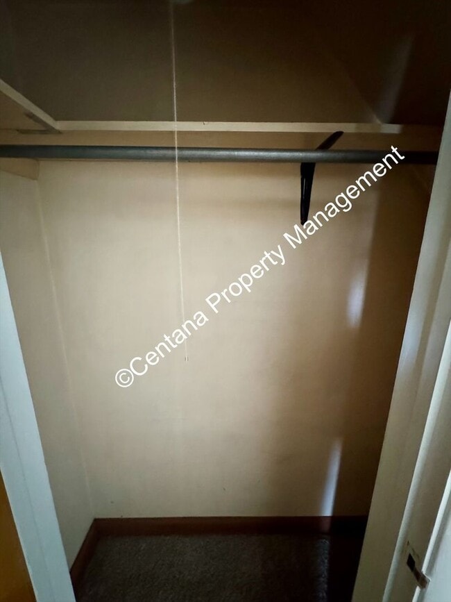 Building Photo - MOVING SPECIAL: $500 off First Full Months...