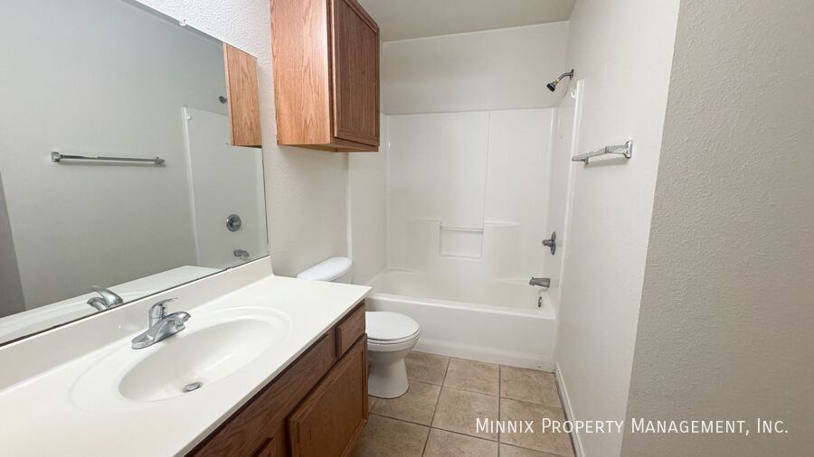 Building Photo - 5415 Marshall St