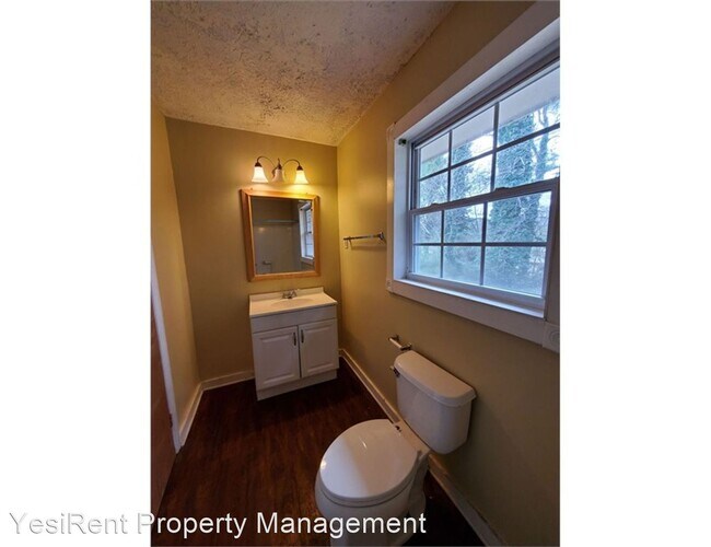 Building Photo - 4 br, 1.5 bath House - 5333 Chantilly Terrace