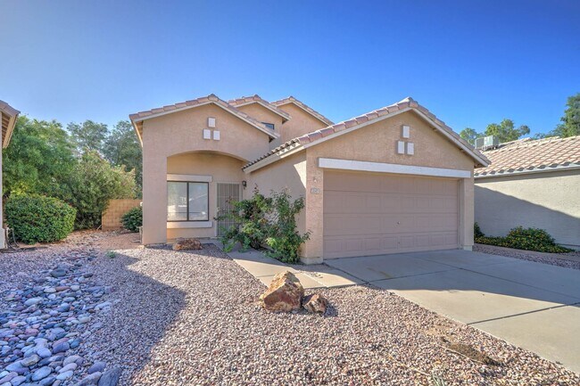 Building Photo - Desirable North Phoenix  Home with 1 Downs...