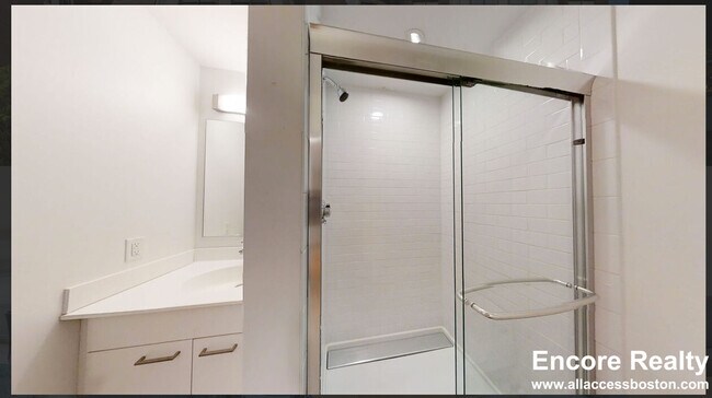 Building Photo - 1085 Boylston St