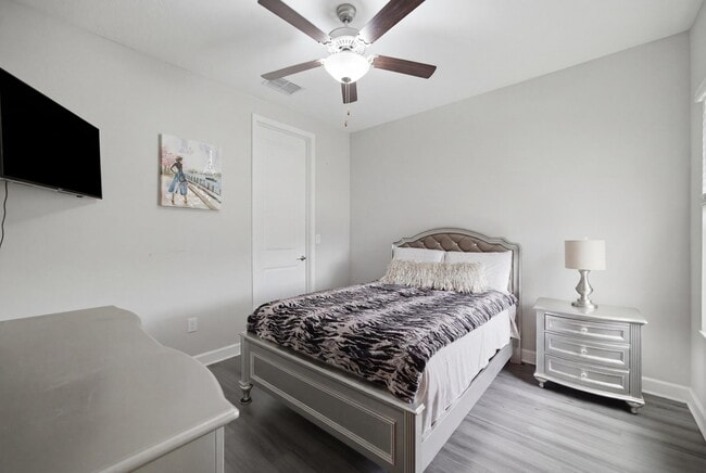 Building Photo - Sunburst Marble Rd 14119-LEASE ONLY