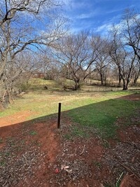 Building Photo - 2119 NE 26th St