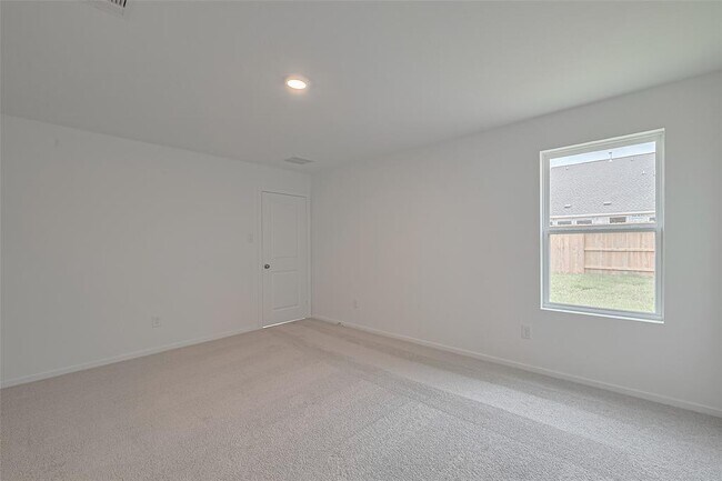 Building Photo - 28930 Rustic Windmill Wy