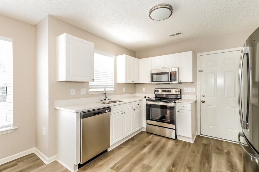 Building Photo - 4529 Capstone Dr
