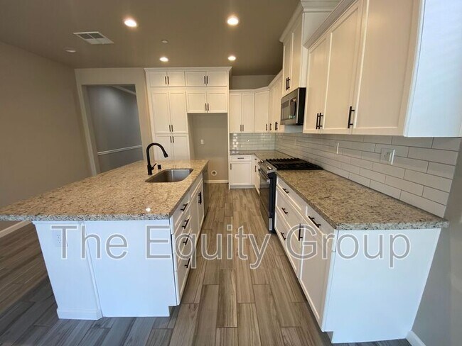 Building Photo - 3461 Alcove Way