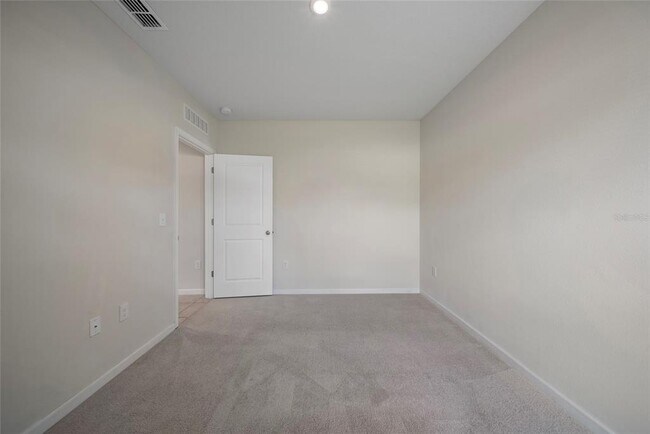 Building Photo - 489 Panaro Ln