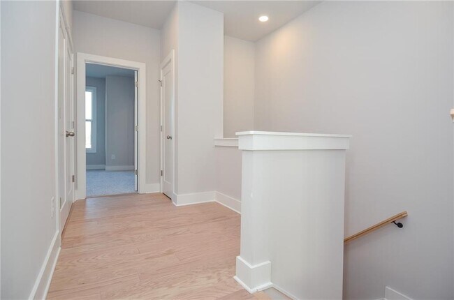 Building Photo - 2316 Mockernut Trl