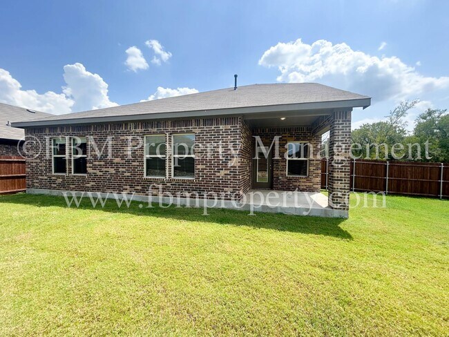 Building Photo - 935 Keystone Ct