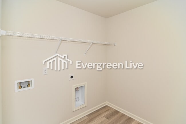 Building Photo - 907 Moray Ln