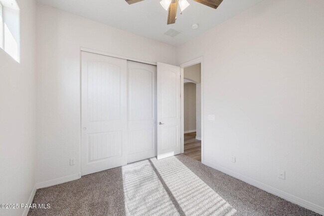 Building Photo - 6548 E Bay Point Way