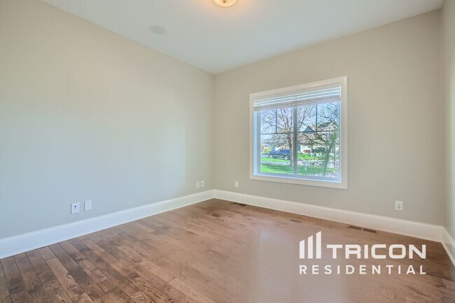 Building Photo - 19280 Castle Ct