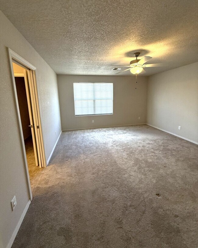 Building Photo - 966 Verdinal Ln