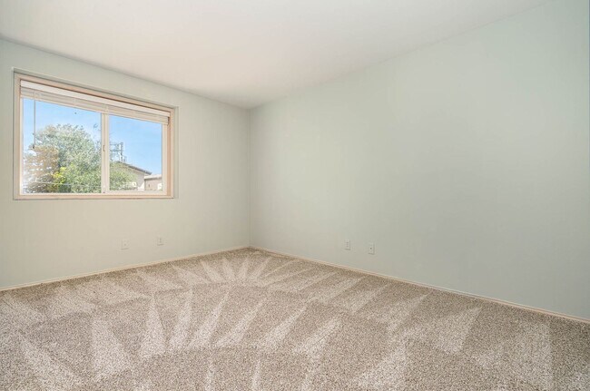 Building Photo - 3Bd/3.25Ba Seattle House