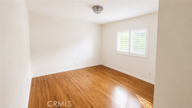 Building Photo - 621 N Almansor St