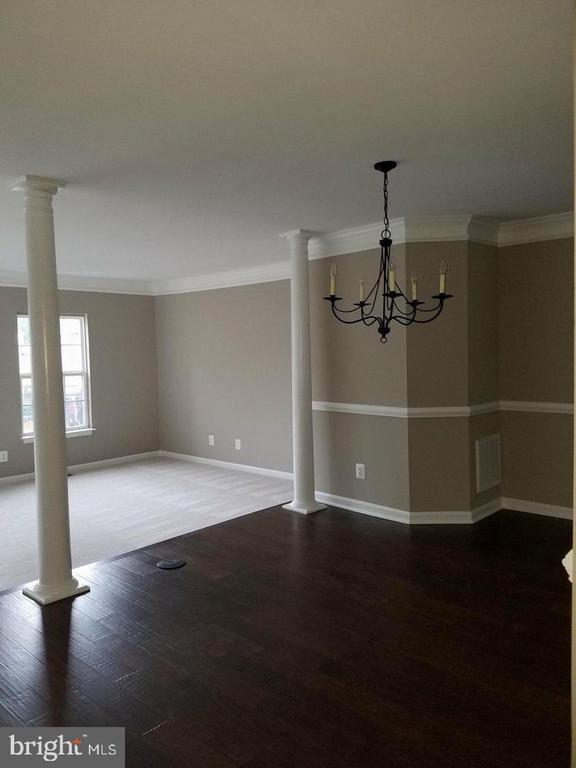Building Photo - 308 Stafford Glen Ct