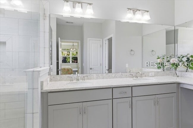 Building Photo - 144 Coral Reef Wy