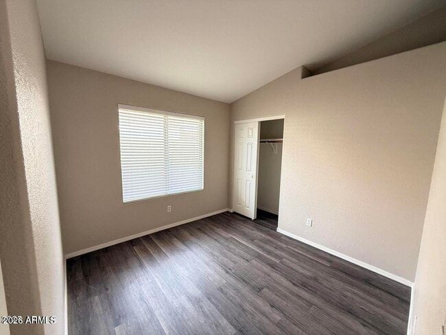 Building Photo - 3518 W Charlotte Dr