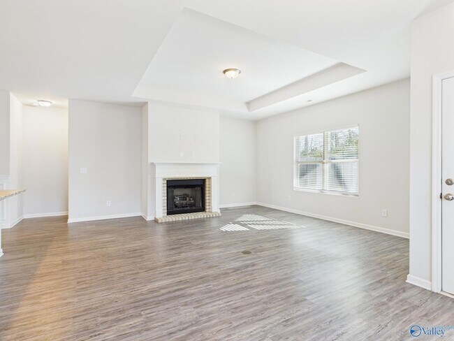 Building Photo - 149 Fernhill Dr NW