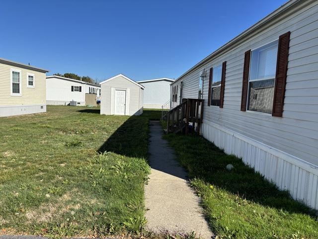 Building Photo - 848 Birchwood Dr