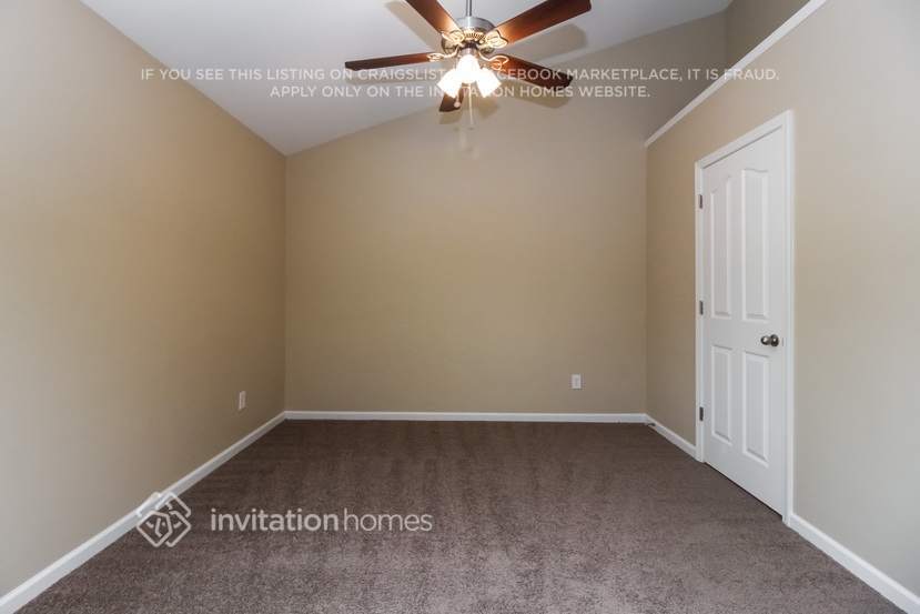 Building Photo - 5182 Catrina Way