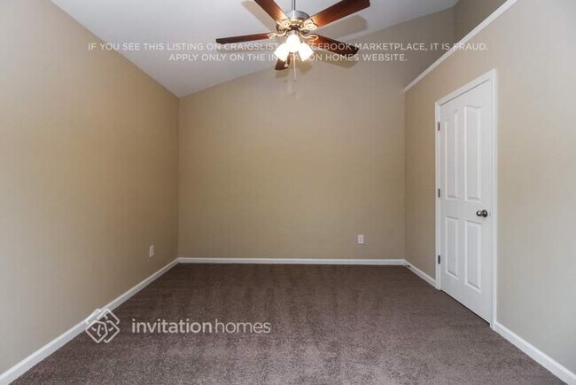 Building Photo - 5182 Catrina Way