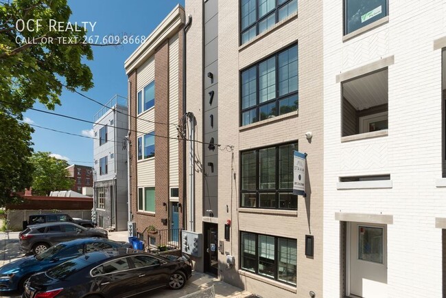 Building Photo - Two Bed Fairmount Apartment