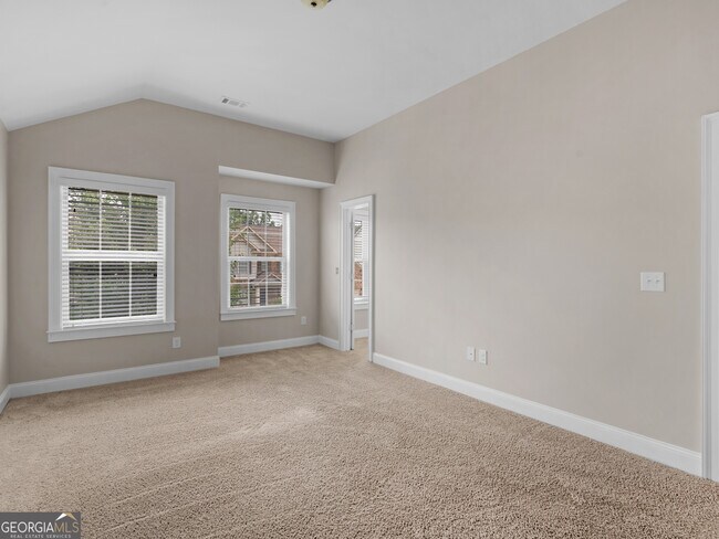 Building Photo - 185 Regency Pl