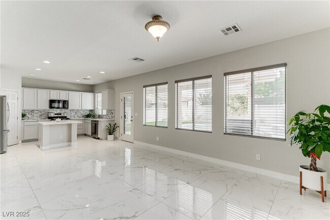 Building Photo - 5614 Midnight Breeze St