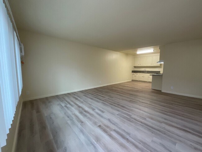 Building Photo - 7711 Fillmore Dr