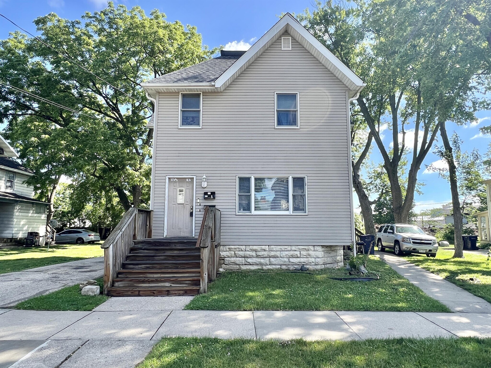 Building Photo - 167 S Jackson St