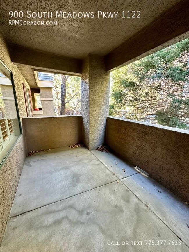 Building Photo - 900 S Meadows Pkwy