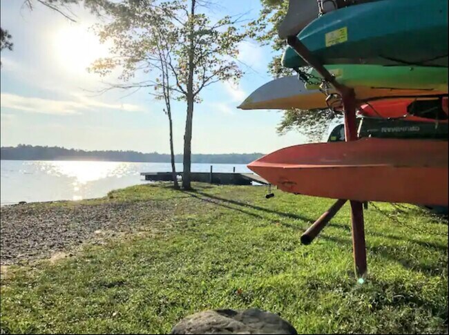 Building Photo - 5 Masters Trail