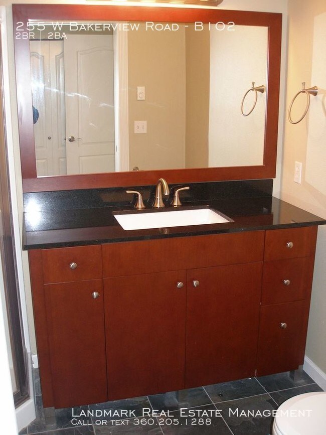 Building Photo - Move In Ready! 2 bedroom, 2 bathroom