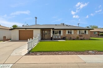Building Photo - 2234 N 74th Way