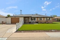 Building Photo - 2234 N 74th Way