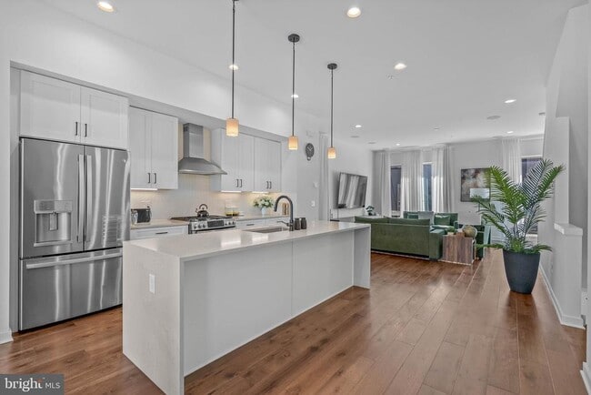 Building Photo - 3121 Sunrise Walk