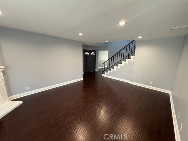 Building Photo - 2157 E Badillo St