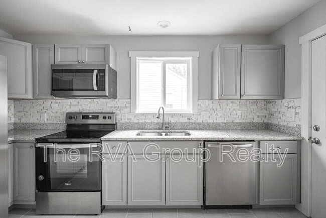 Building Photo - 1508 N 30th St
