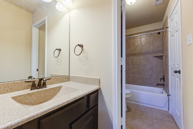 Building Photo - 2846 Weldons Forest Dr