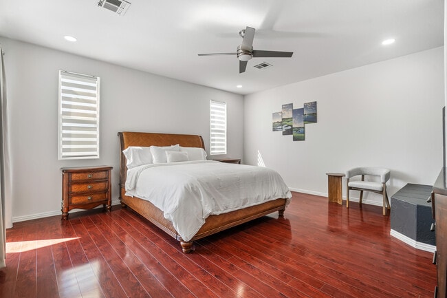 Building Photo - 79535 Dandelion Dr