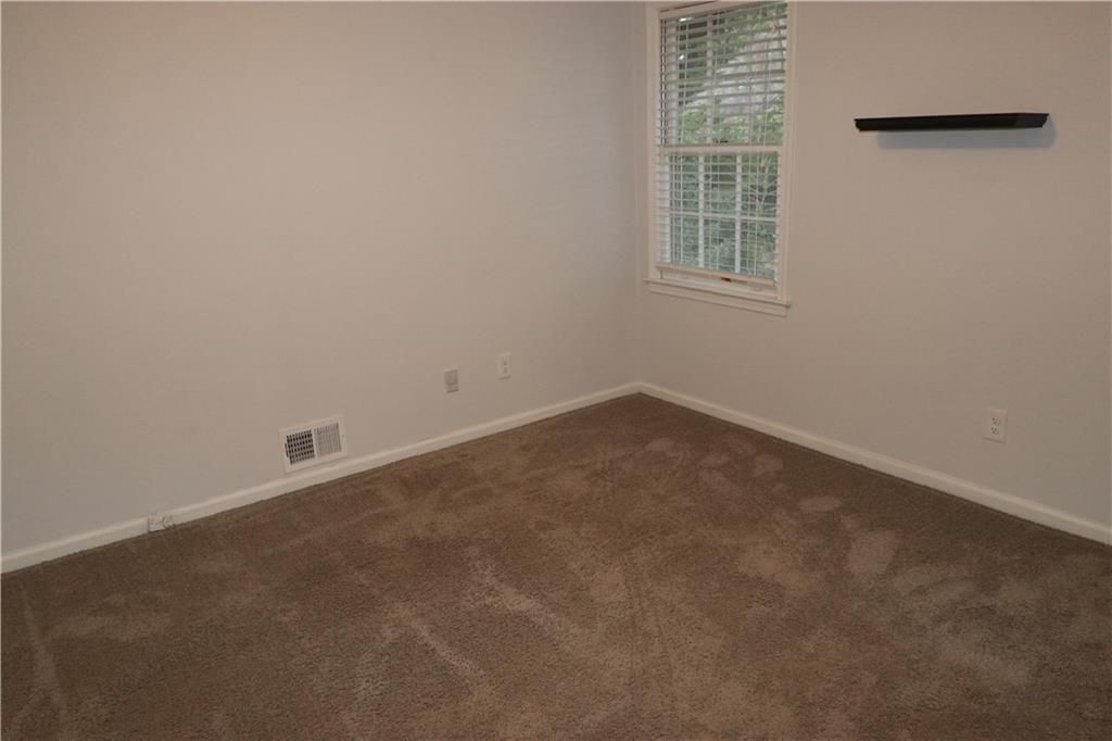 Building Photo - 1302 Stephens St SW