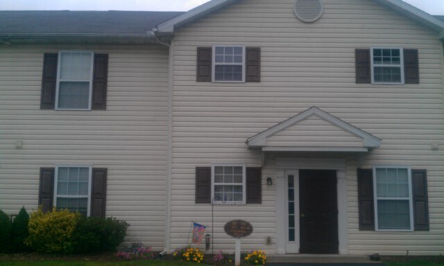 Building Photo - 37 Christine Dr