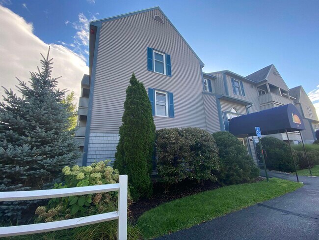 Building Photo - 101 Eastern Ave