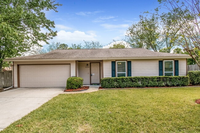 Building Photo - 11544 Oak Park Dr